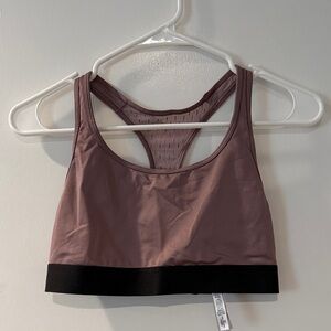 Victoria Sport Mauve Sports Bra